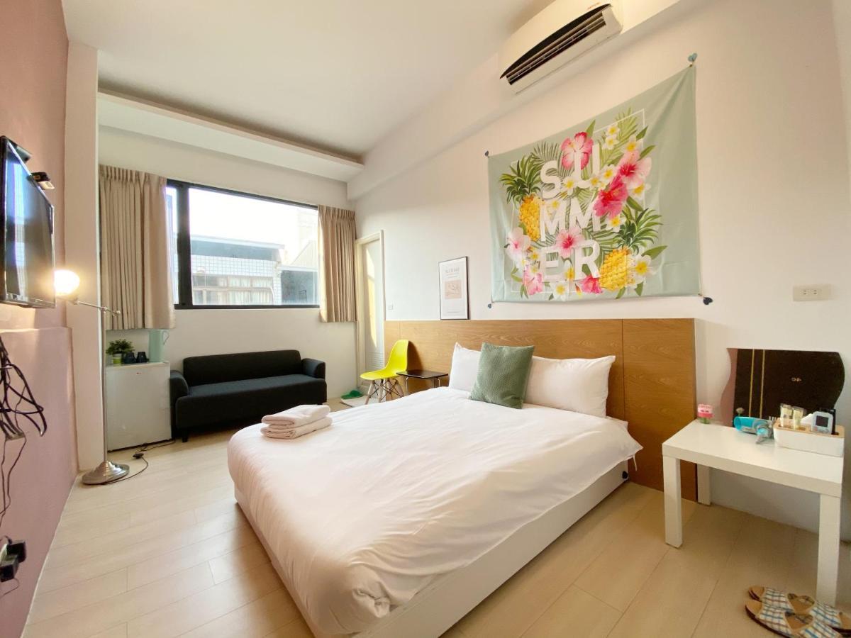 Fengjia JYL Apartment Taichung Bagian luar foto